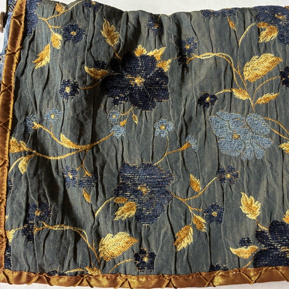 Women’s Handsewn/Upcycled Shoulder/Crossbody Messenger Bag, 15” x 12”, Blue/Gold - Picture 7 of 9